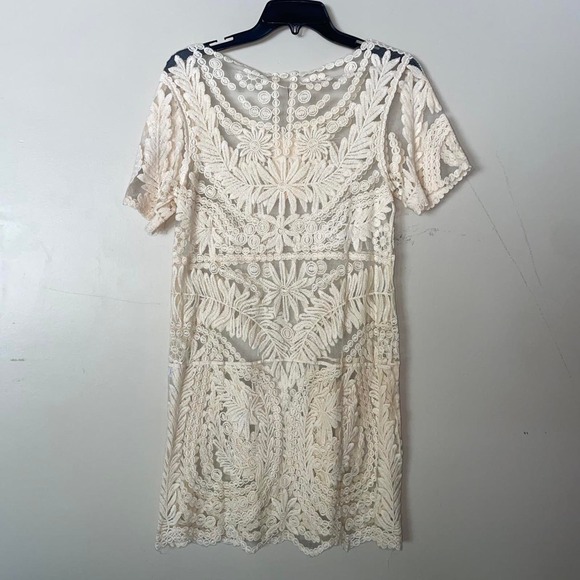 Nwt cream lace dress by - Picture 2 of 3